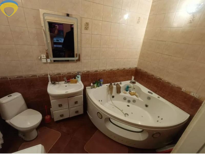 продажа двухкомнатной квартиры номер A-173638 в Малиновском районе, фото номер 4